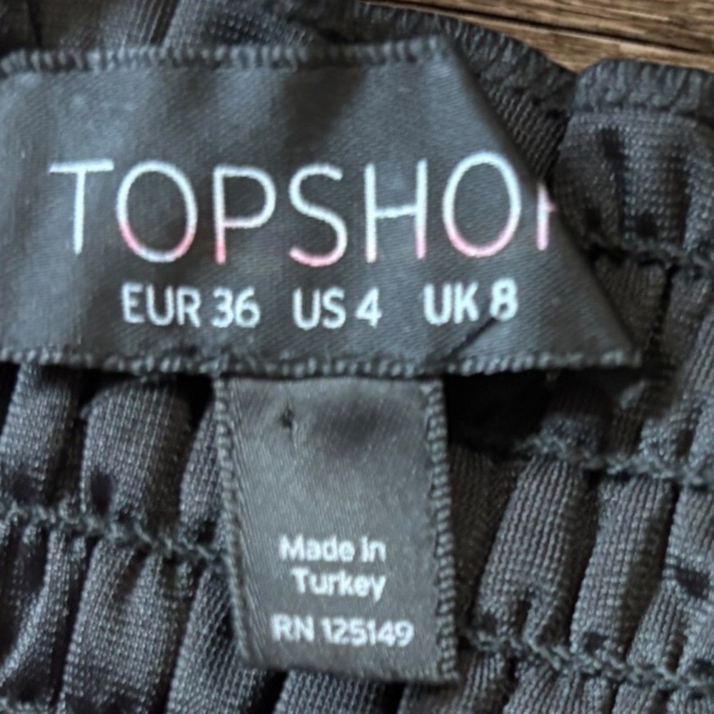 Topshop Black Smocked Off the Shoulder Crop Top Short Sleeve Coquette Edgy Goth - Picture 6 of 10